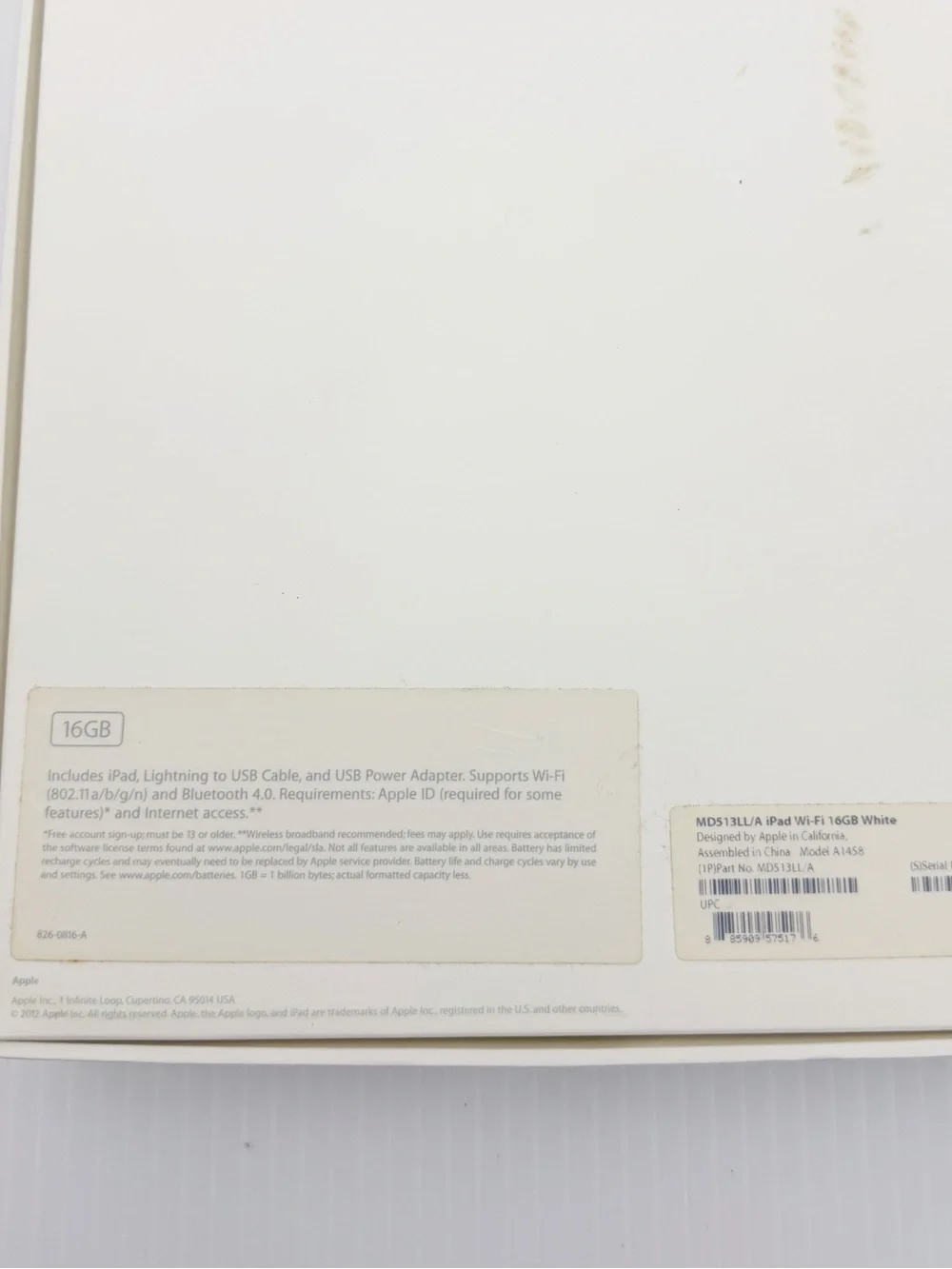 Apple iPad 4th Gen Wi-Fi 16GB White Table with Original Box
